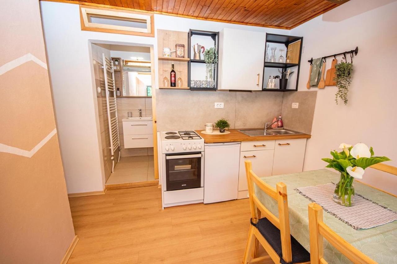 Hurja Apartments 科巴里德 外观 照片