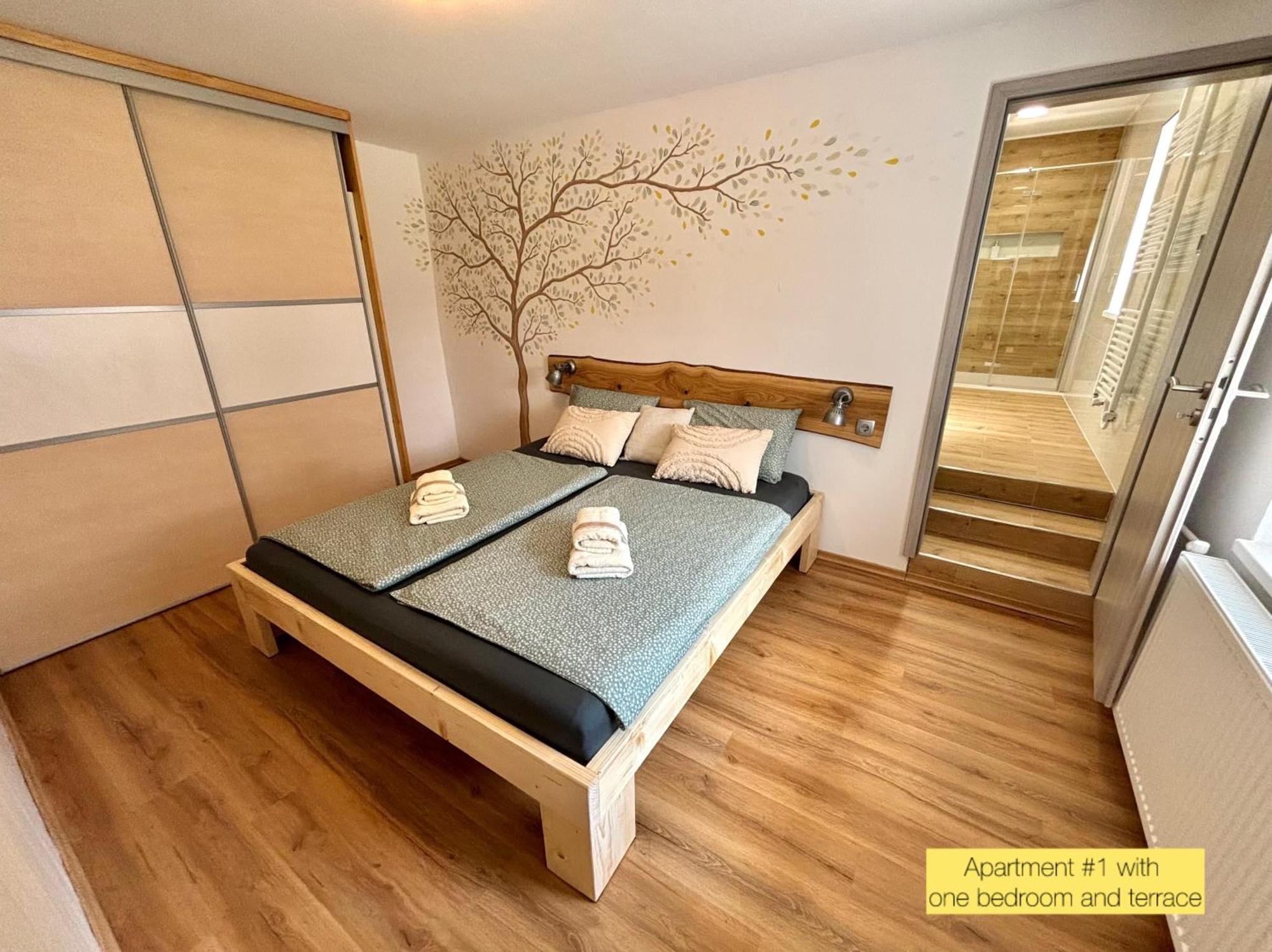 Hurja Apartments 科巴里德 外观 照片