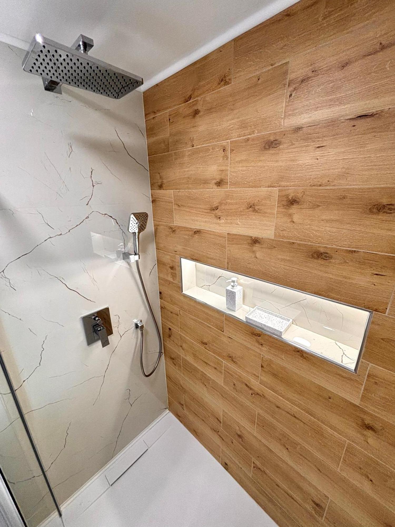 Hurja Apartments 科巴里德 外观 照片